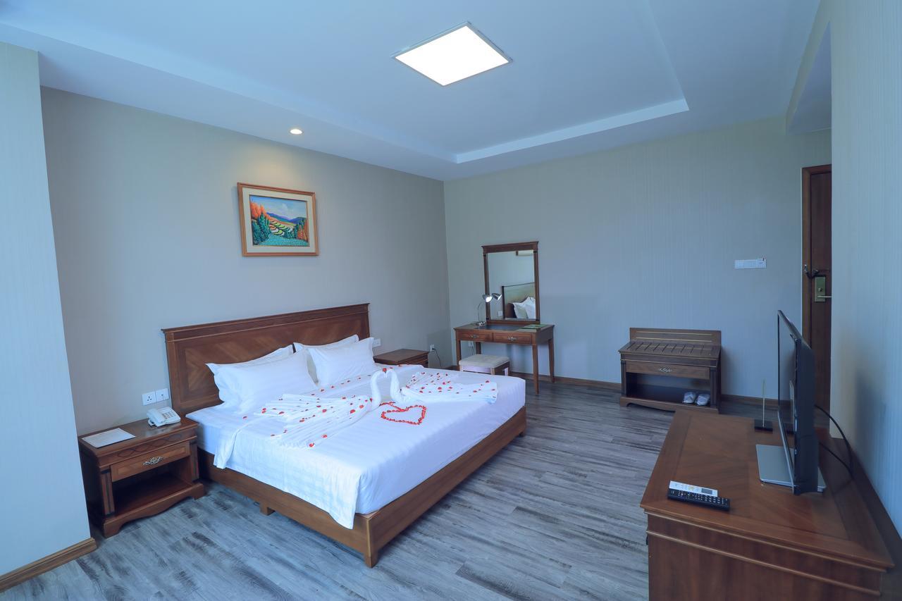 The Hotel Grand Ace Naypyidaw Exterior photo